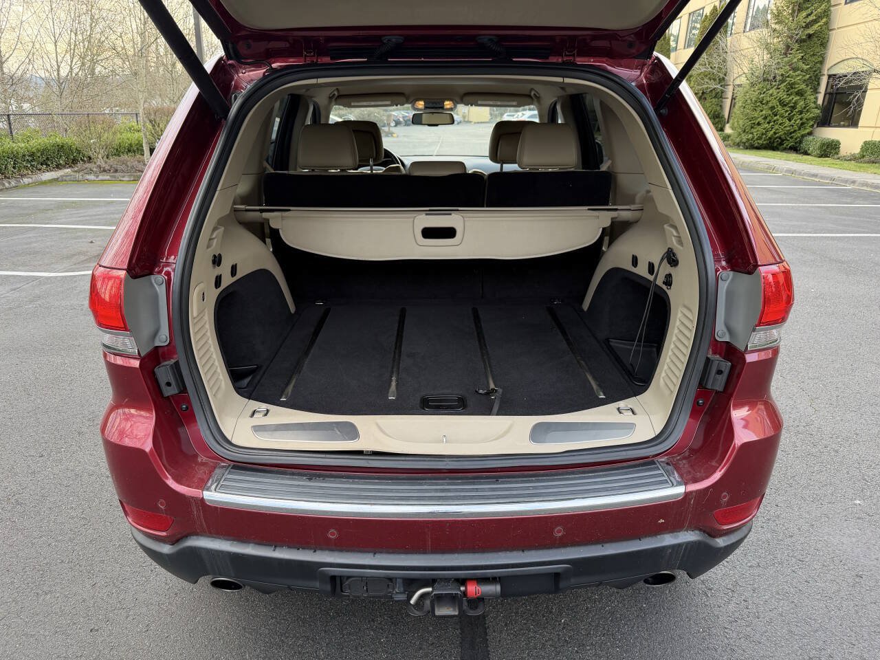 Used 2015 Jeep Grand Cherokee Limited AWD/4WD image 7