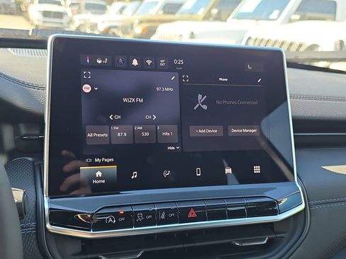 New 2026 Jeep Compass Latitude image 26