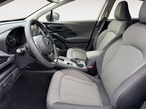 Used 2024 Subaru Crosstrek 2.0i Premium image 10