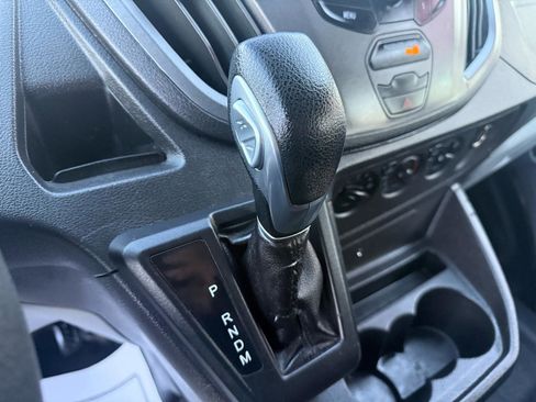 Used 2017 Ford Transit 250 130 Low Roof w/ Exterior Upgrade Package RWD image 20