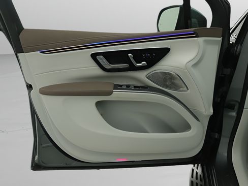 Certified 2023 Mercedes-Benz EQS 450+ SUV image 17