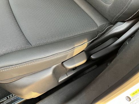 Used 2025 Buick Encore GX Preferred image 23