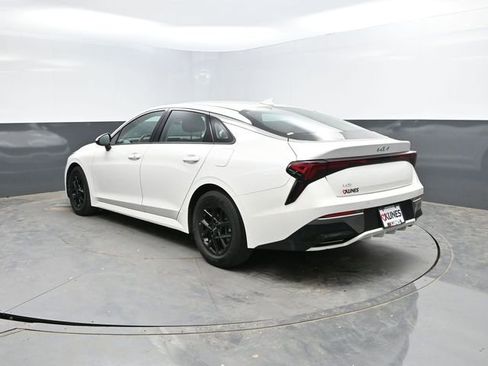 Used 2025 Kia K5 LXS FWD image 8