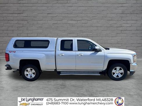 Used 2018 Chevrolet Silverado 1500 LT w/ All Star Edition AWD/4WD image 2