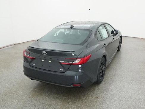 New 2026 Toyota Camry SE FWD image 9