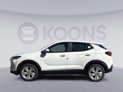 New 2026 Buick Encore GX Preferred image 2