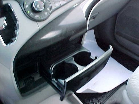 Used 2011 Toyota Sienna w/ Towing Pkg FWD image 27
