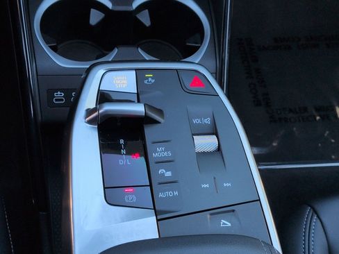 Used 2025 BMW X1 xDrive28i w/ Technology Package AWD/4WD image 25