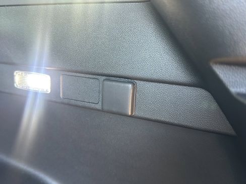 Used 2026 Chevrolet Equinox RS image 25