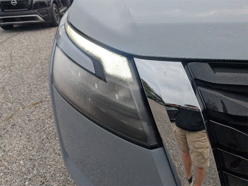 New 2025 Nissan Pathfinder Platinum w/ Cargo Package image 10