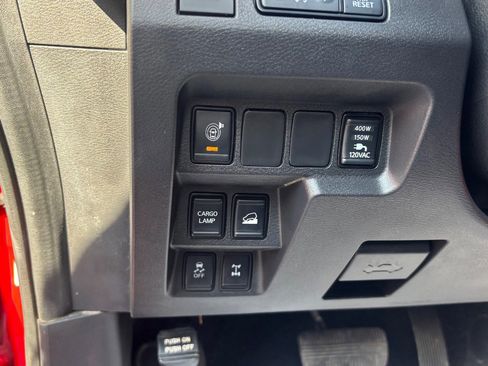 Used 2023 Nissan Frontier PRO-4X w/ Pro-4X Premium Package image 30