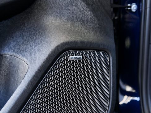 New 2025 Mitsubishi Outlander SE image 20