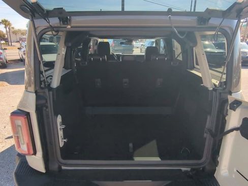 New 2026 Ford Bronco Badlands image 14