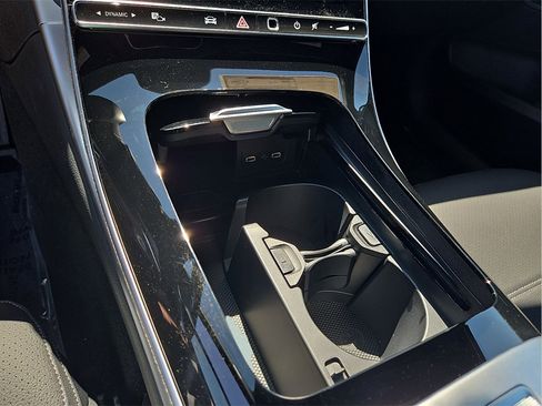 New 2025 Mercedes-Benz C 300 Sedan image 24