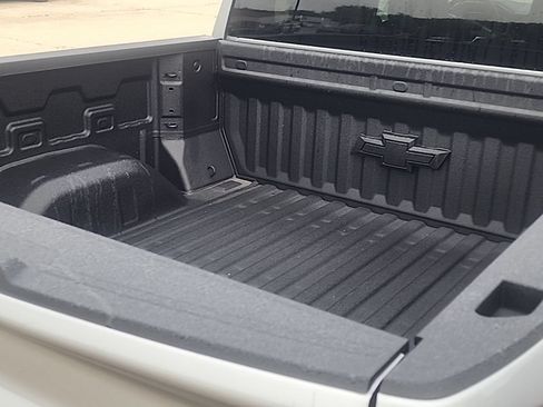 New 2026 Chevrolet Silverado 1500 RST AWD/4WD image 6