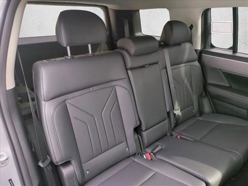 New 2026 Hyundai Santa Fe SEL FWD image 18