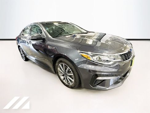 Used 2019 Kia Optima LX w/ LX Premium Package FWD image 3