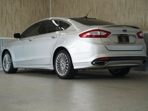 Used 2016 Ford Fusion Titanium FWD image 7