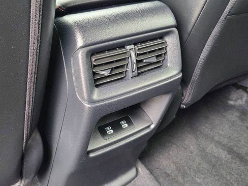 Used 2025 Honda CR-V Sport-L image 30