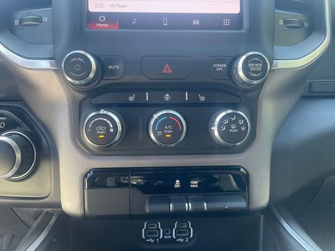 Used 2023 RAM 1500 Big Horn AWD/4WD image 17