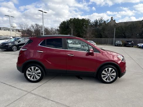 Used 2018 Buick Encore Preferred image 24