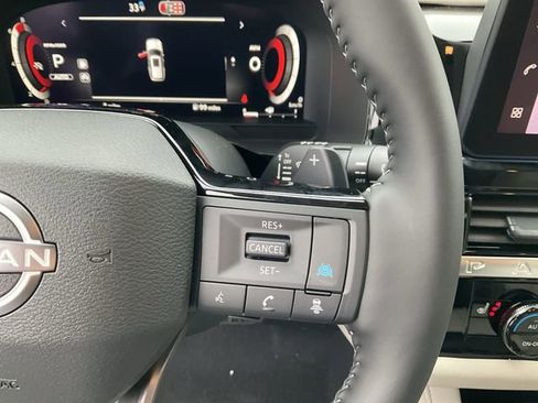 New 2026 Nissan Pathfinder SL image 23