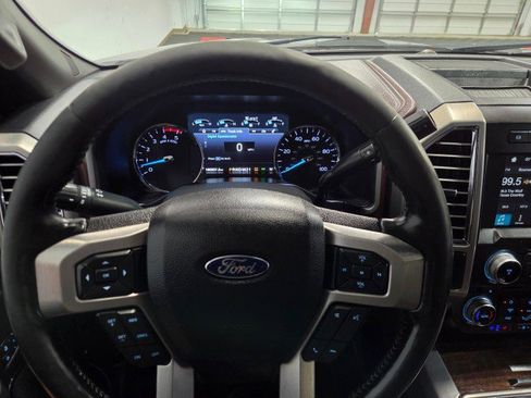 Used 2017 Ford F250 Platinum image 43