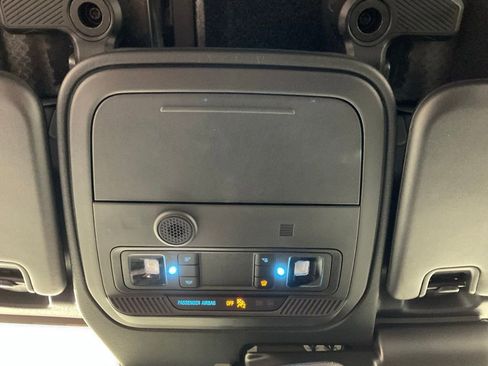 New 2026 Ford Bronco Outer Banks image 21