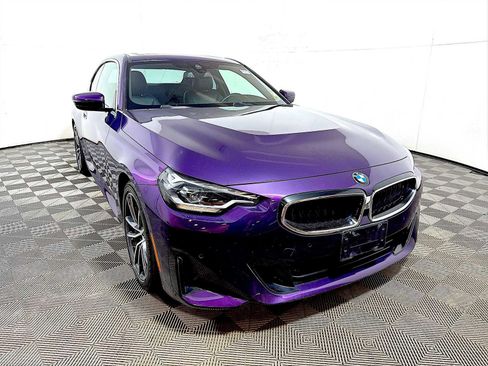Used 2022 BMW 230i Coupe w/ Convenience Package RWD image 2