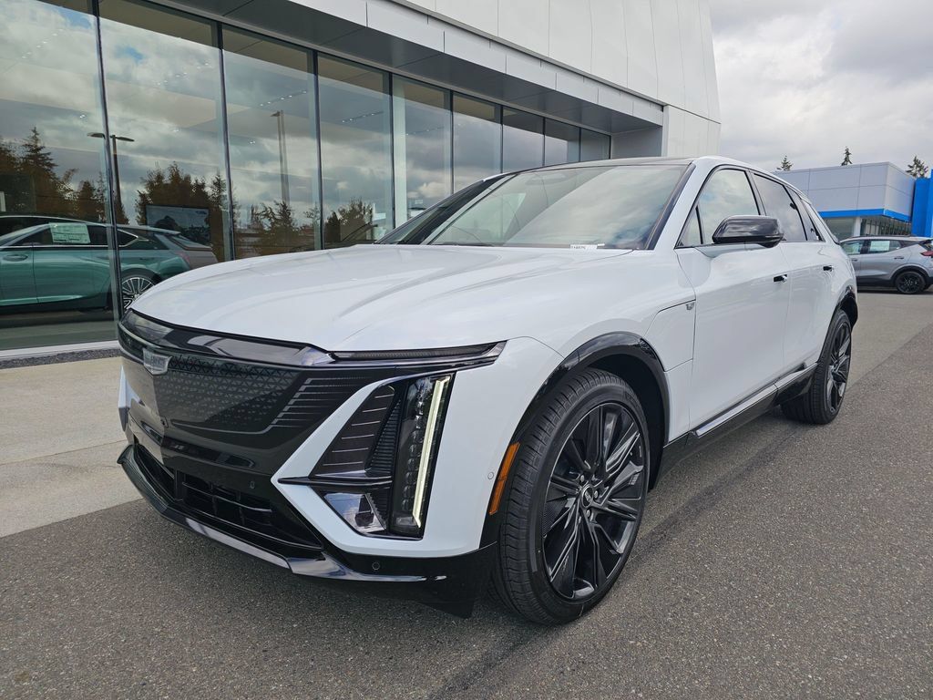 New 2027 Cadillac Lyriq Signature Sport w/ Nappa Leather Package AWD/4WD image 3