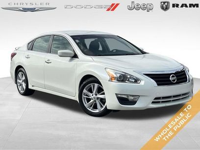 Used 2014 Nissan Altima 2.5 SV