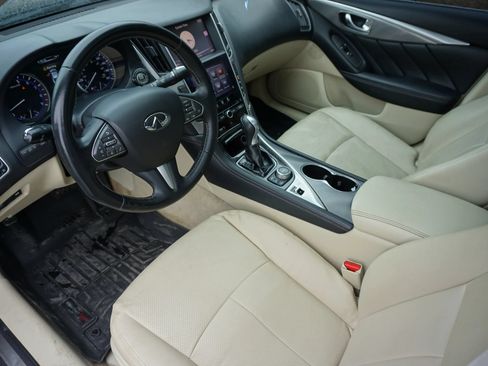 Used 2016 INFINITI Q50 3.0t Premium w/ Cargo Package RWD image 22