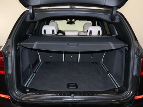 Used 2019 BMW X3 M40i w/ Premium Package image 11