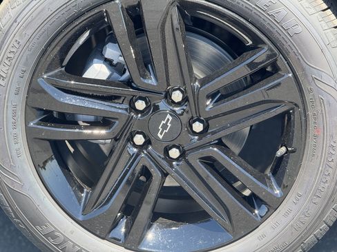 New 2025 Chevrolet Trax ACTIV w/ Driver Confidence Package image 7