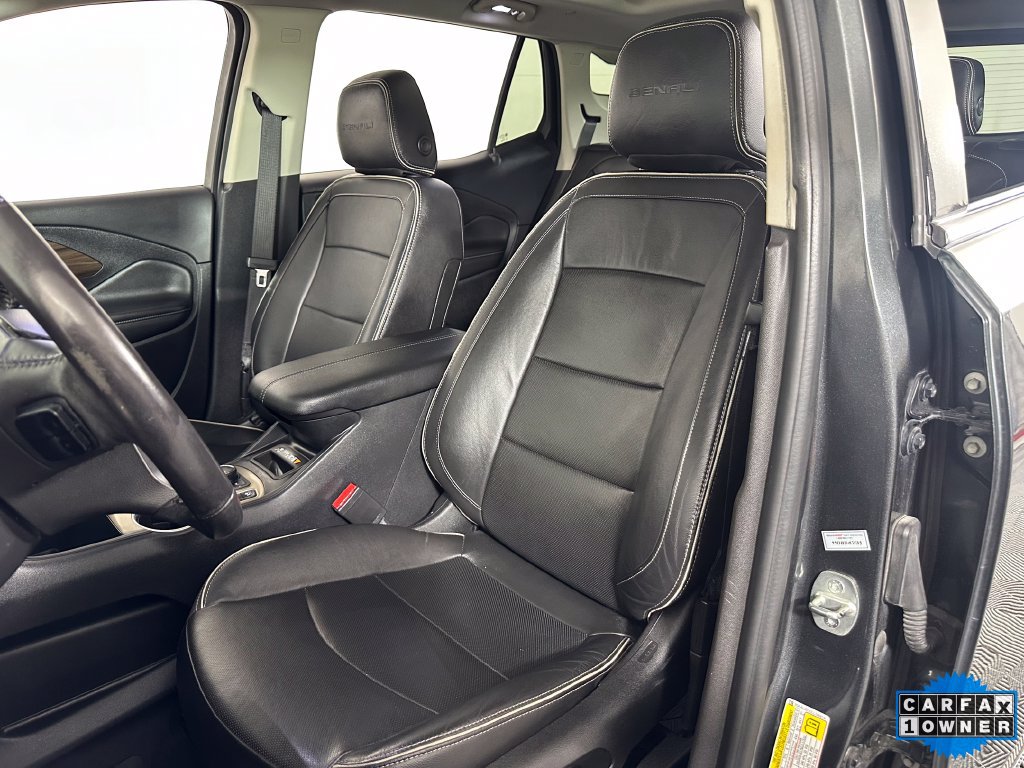 Used 2020 GMC Terrain Denali w/ GMC Pro Grade Package AWD/4WD image 13