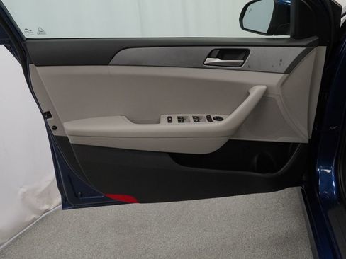 Used 2019 Hyundai Sonata SE FWD image 41