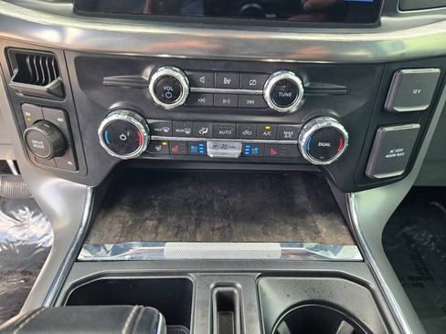 Certified 2022 Ford F150 Lariat w/ Equipment Group 502A High AWD/4WD image 15