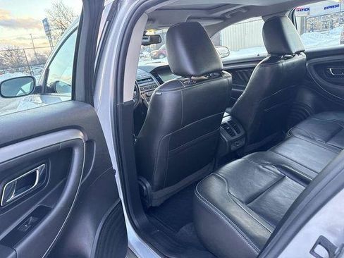 Used 2010 Ford Taurus SEL FWD image 17