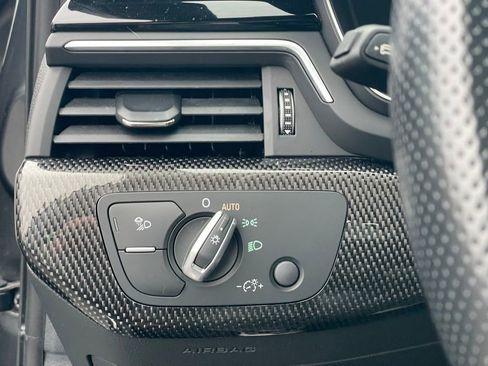 Used 2023 Audi S4 Premium Plus w/ Premium Plus Package image 18