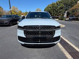 New 2025 Lincoln Navigator L Reserve w/ Jet Appearance Package video 2