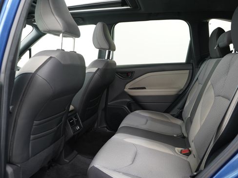 Certified 2026 Subaru Forester Premium AWD/4WD image 18