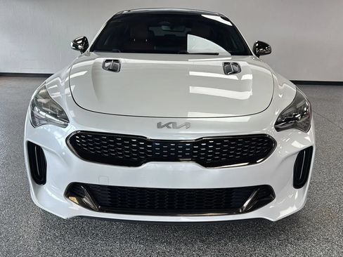 Used 2022 Kia Stinger GT-Line w/ Sun & Sound Package RWD image 8