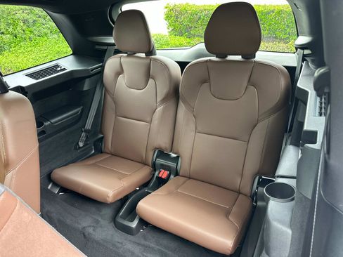 Certified 2023 Volvo XC90 T8 Plus image 35