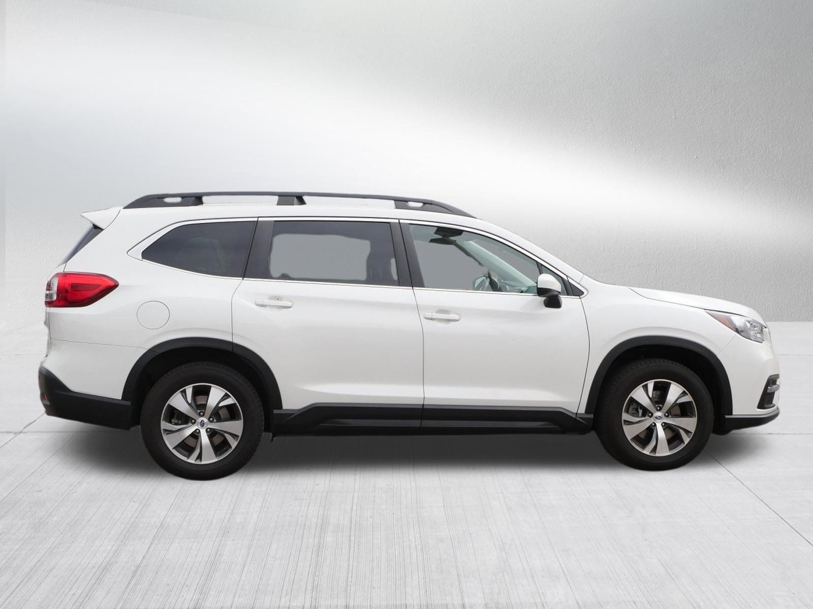 Used 2022 Subaru Ascent Premium w/ Convenience Package AWD/4WD image 8