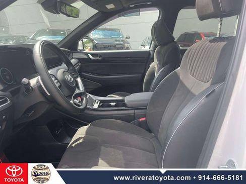 Used 2024 Hyundai Palisade Calligraphy AWD/4WD image 18
