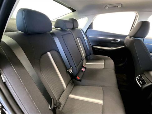 Certified 2025 Hyundai Sonata SEL image 28