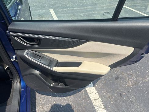 Used 2018 Subaru Impreza 2.0i Premium w/ Eyesight & BSD & Rcta AWD/4WD image 32