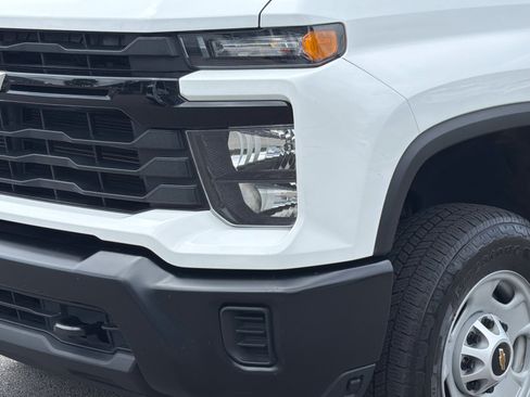Used 2024 Chevrolet Silverado 2500 W/T w/ WT Convenience Package AWD/4WD image 8