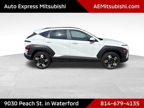 Used 2025 Hyundai Kona SEL AWD/4WD image 8