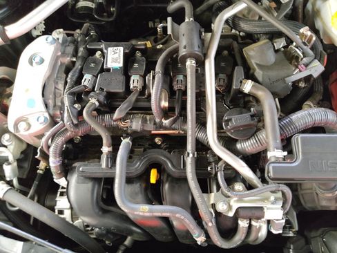 Used 2024 Nissan Sentra SV FWD image 30